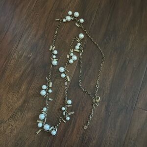 Stella &‎ Dot pearl and gold tone chain necklace